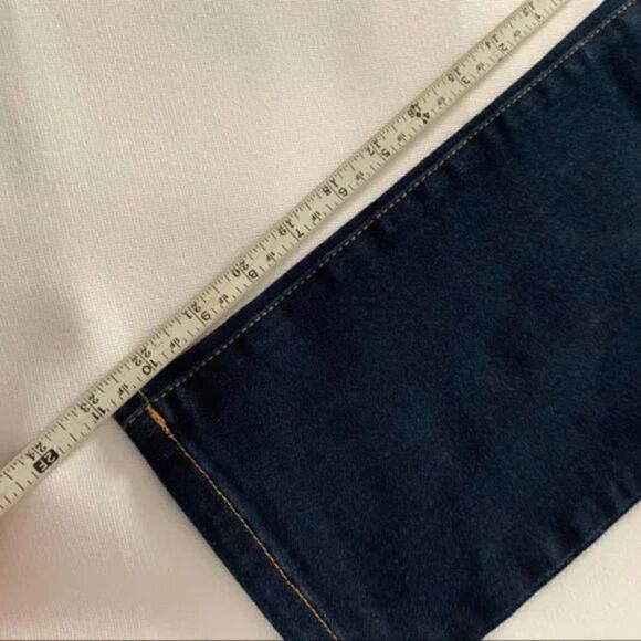 Michael Kors Jean Capris size 6 - Picture 7 of 7